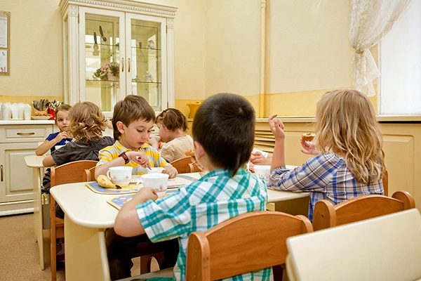 Организация питания в детском саду лучик