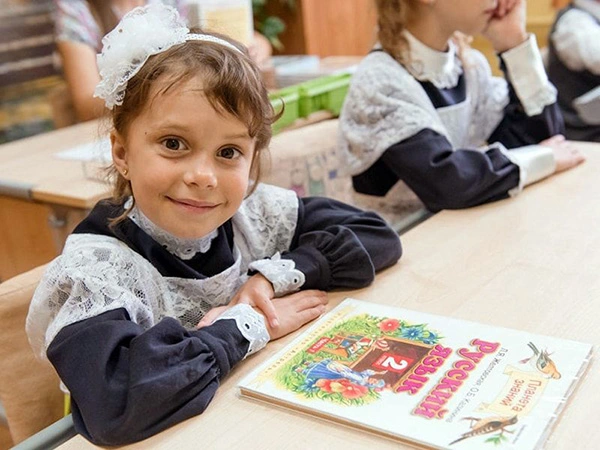 Частная начальная школа «Лучик» приглашает ваших детей!